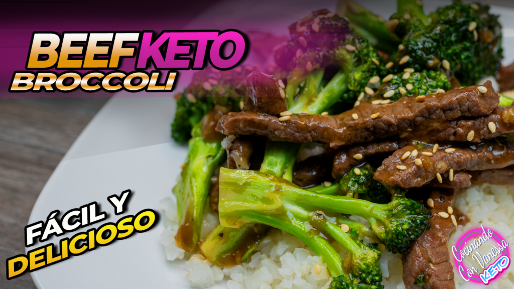 Beef Broccoli Keto servido en plato blanco con res en tiras y brócoli salteado
