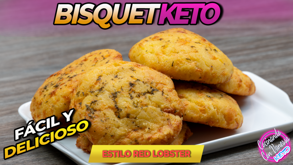 Bisquets keto estilo Red Lobster recién horneados.