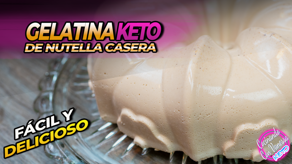 Gelatina keto de Nutella cremosa sin azúcar en molde de gelatina