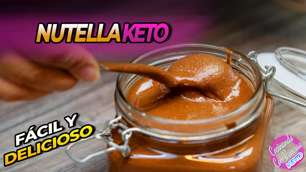 Nutella keto casera sin azúcar en frasco de vidrio